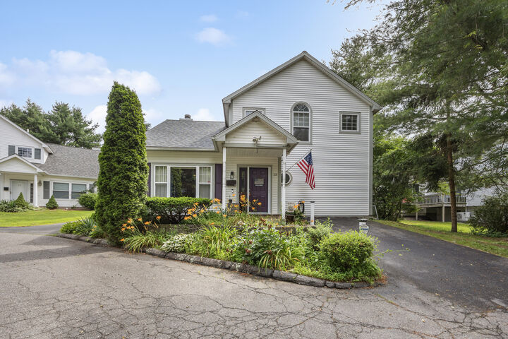 905 Oronoke Road Apt 13  Waterbury CT 06708 photo