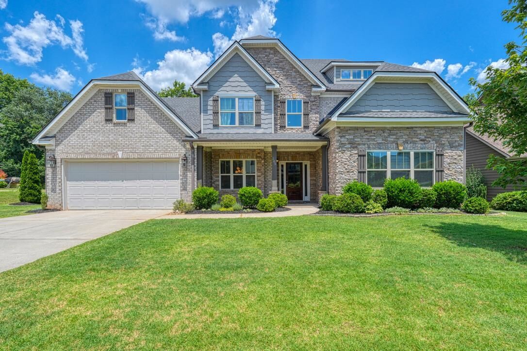 Property Photo:  205 Colfax Drive  SC 29316 