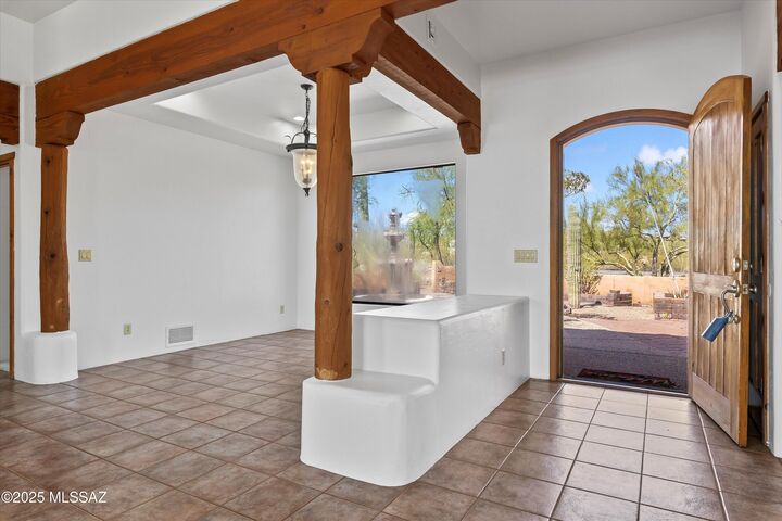 Property Photo:  6200 N Abington Road  AZ 85743 