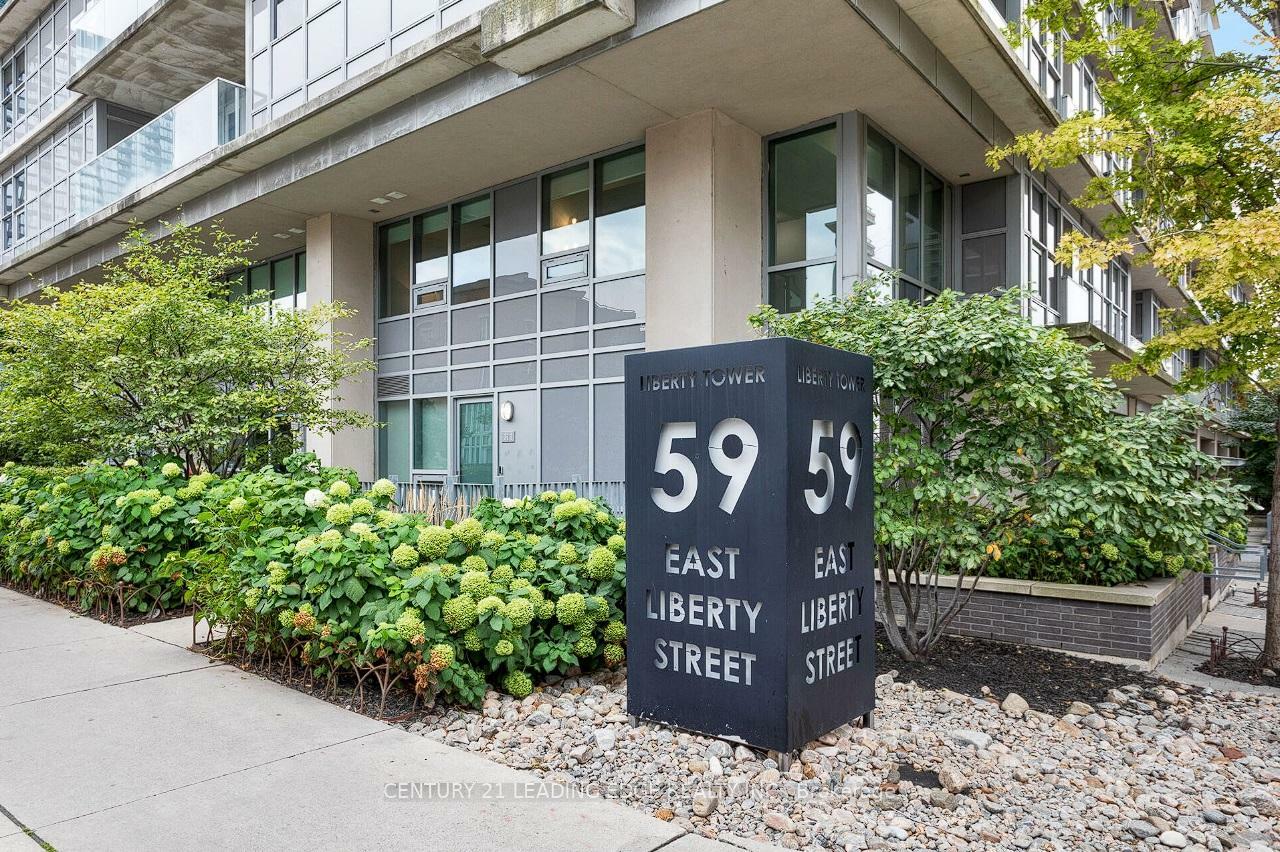 Property Photo:  59 East Liberty Street 1206  ON M6K 3R1 