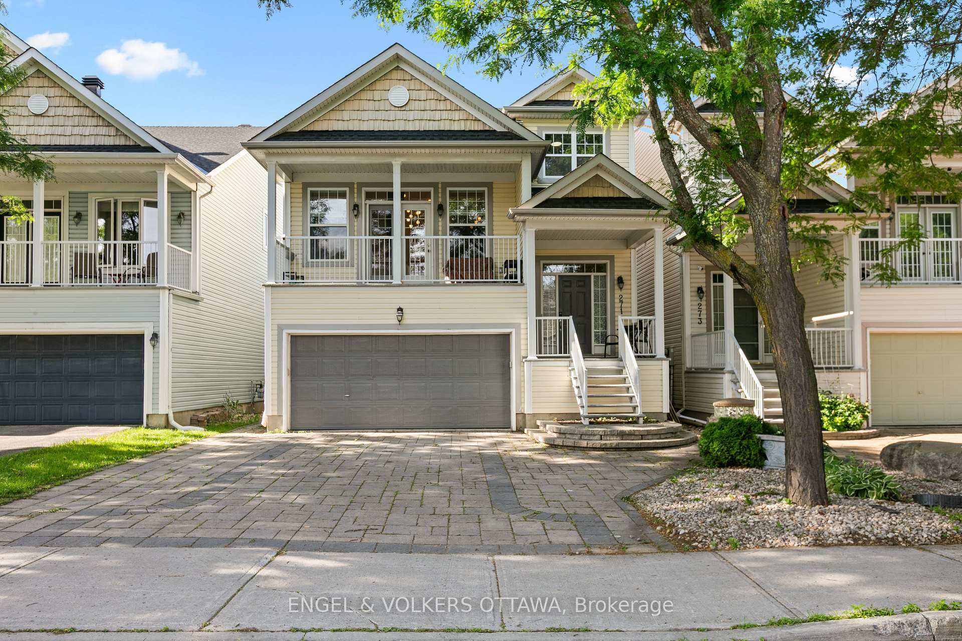 Photo de la propriété: 271 Berrigan Drive ON K2J 5C3