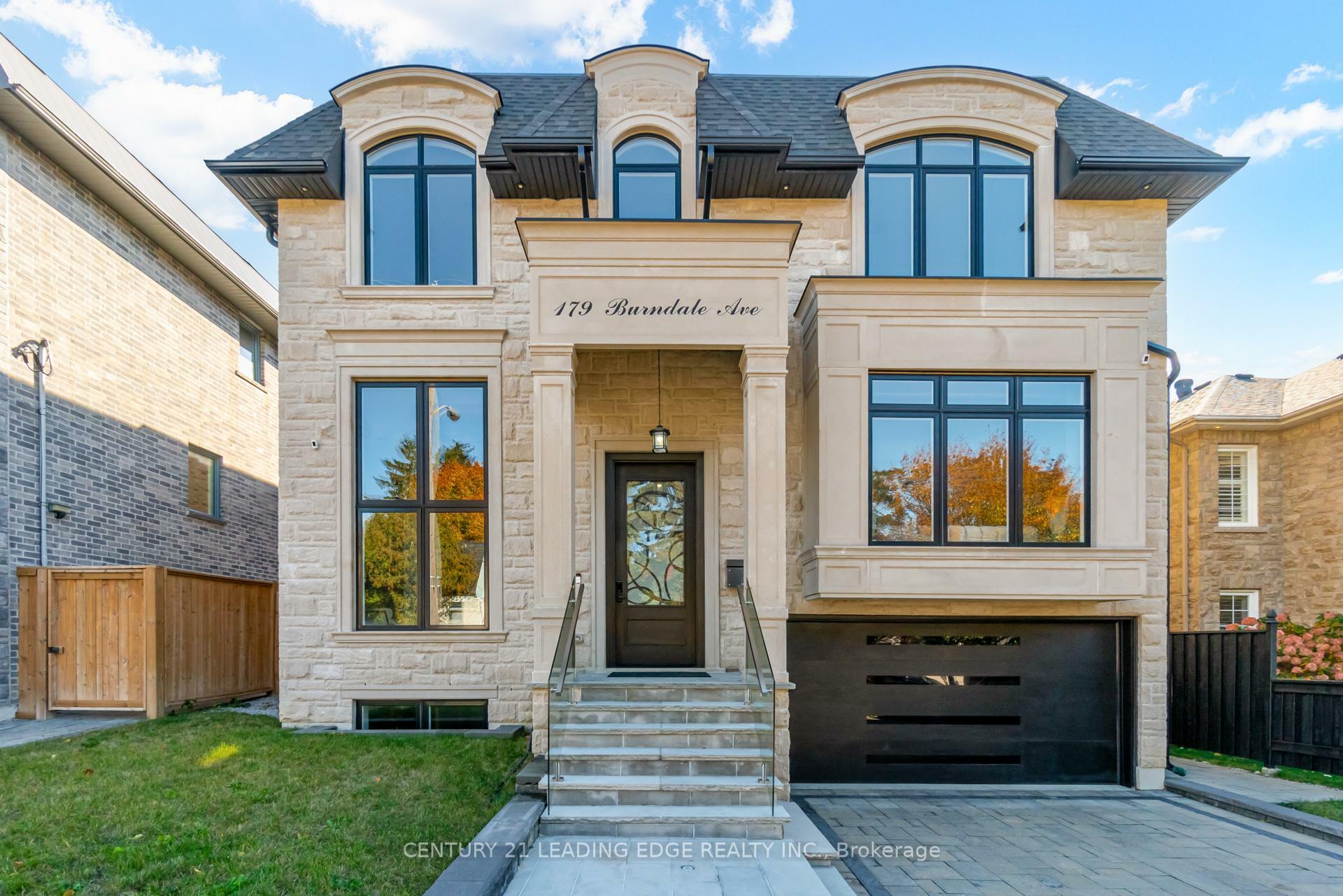 Photo de la propriété:  179 Burndale Avenue  ON M2N 1T1 
