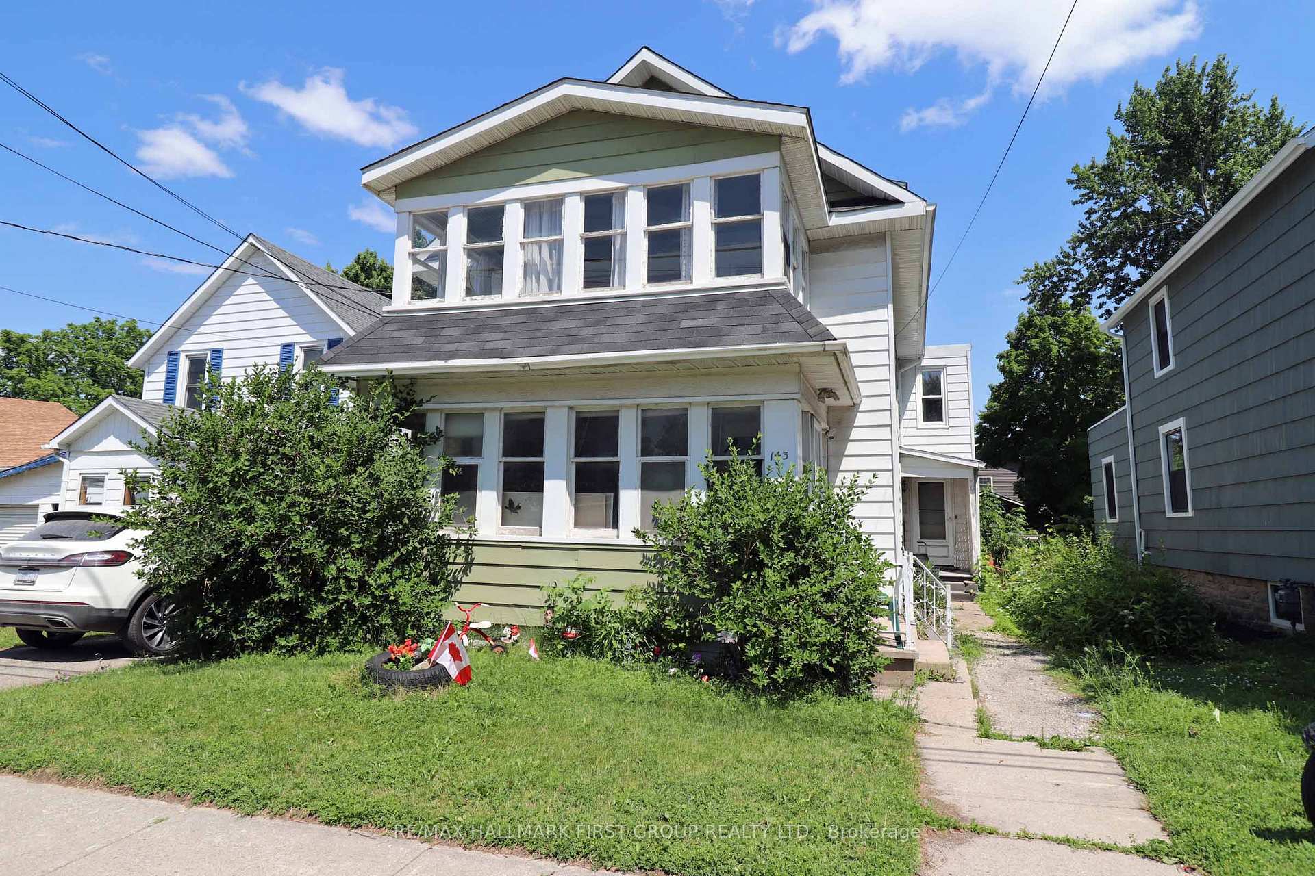 Property Photo: 143 Brockville Street ON K7A 3Y7