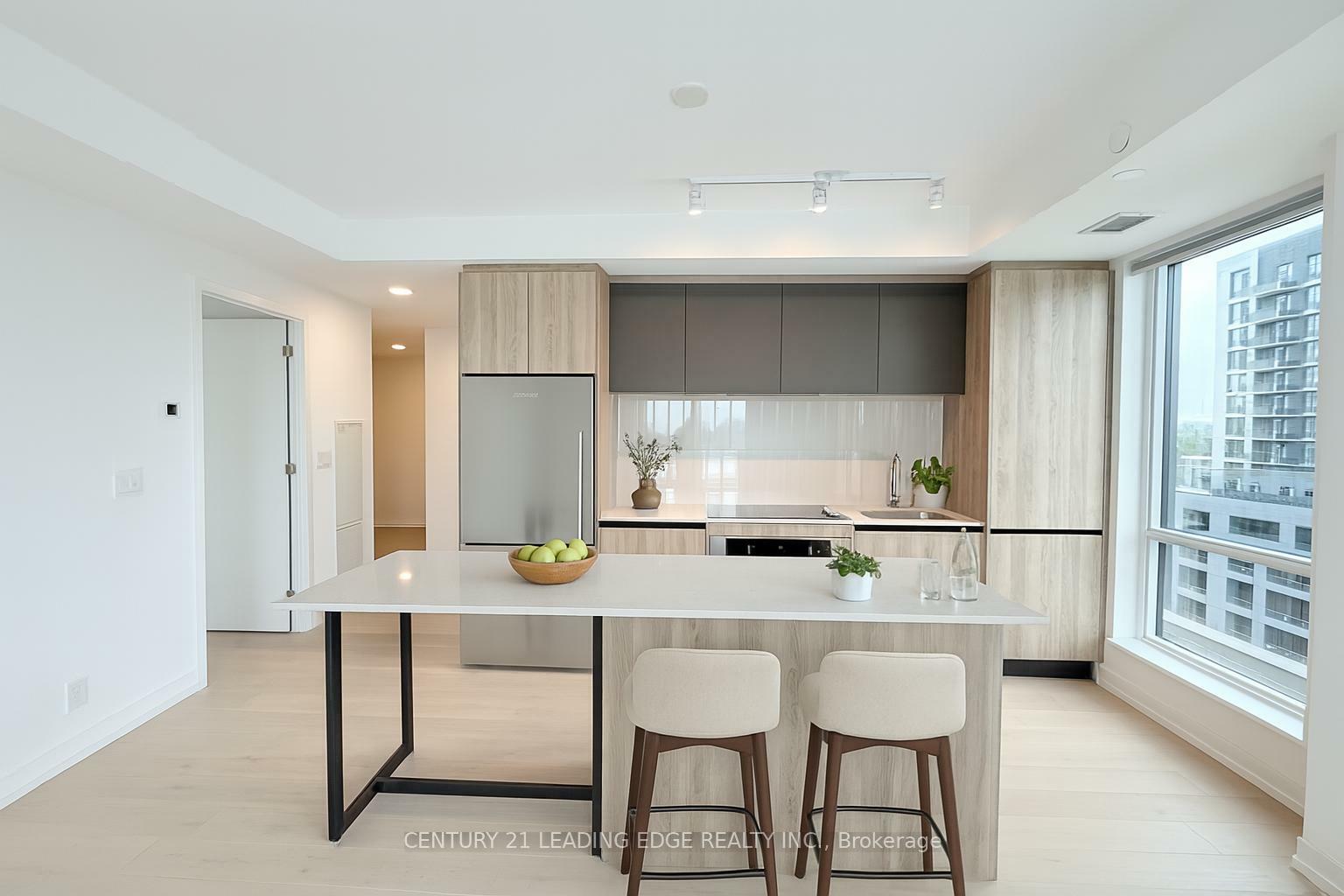 Property Photo:  8 Beverly Glen Boulevard 909  ON L4J 0L5 
