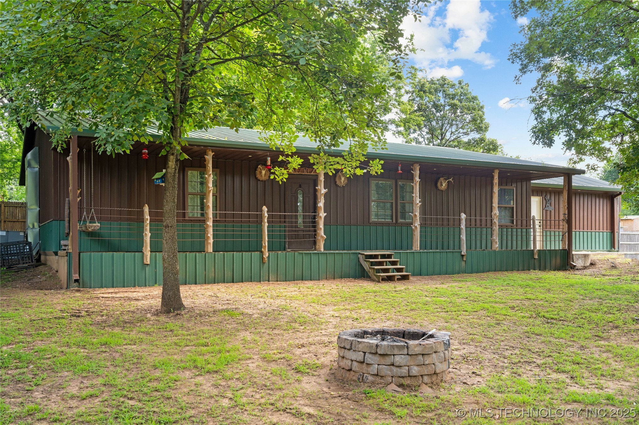 Property Photo: 97964 S 4437 Road OK 74435