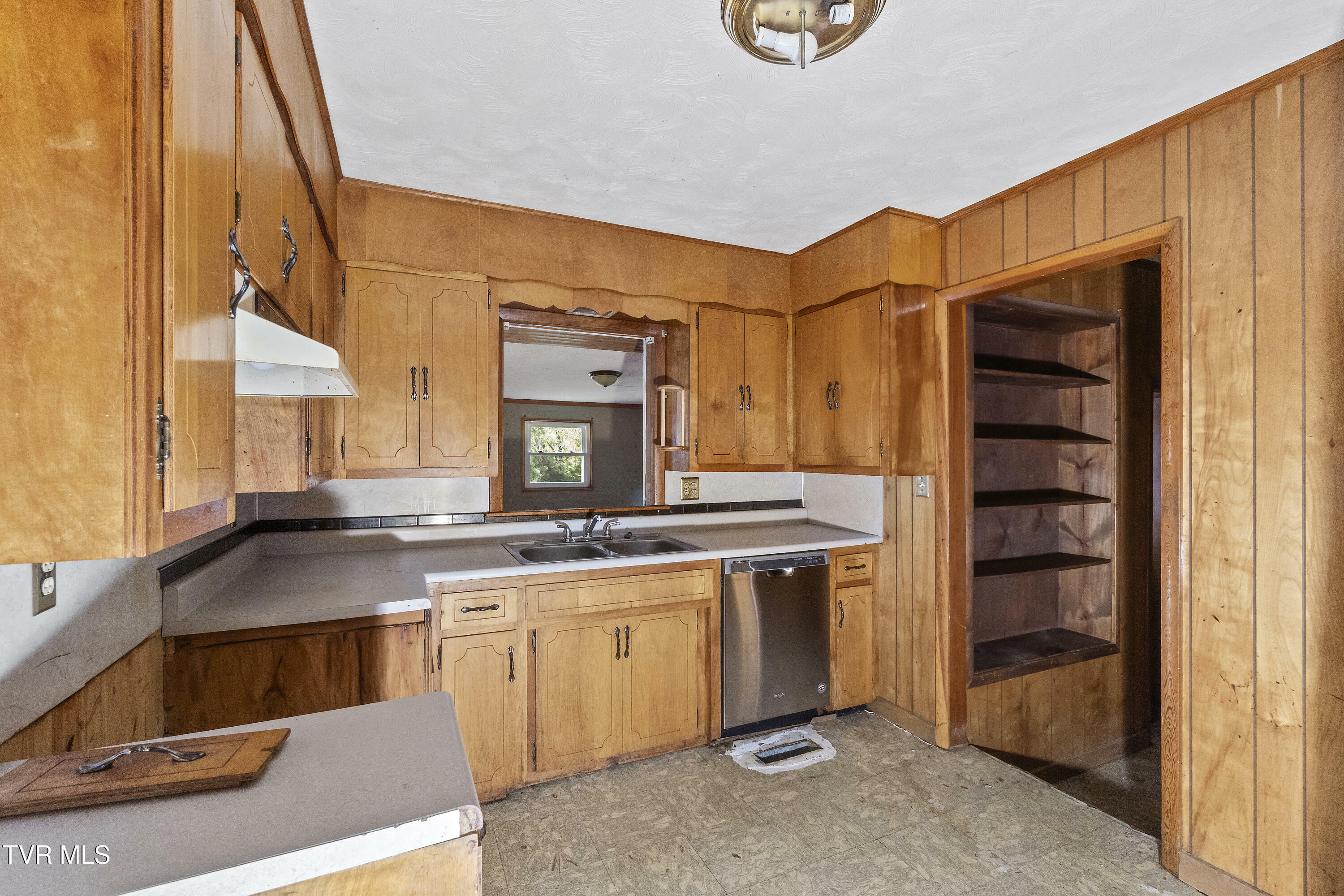 Property Photo:  203 Hogan Avenue  TN 37743 