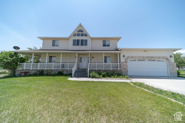 190 E 600 N  Ferron UT 84523 photo