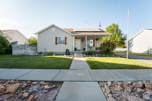 Property Photo:  2087 E Weeping Willow Way N  UT 84005