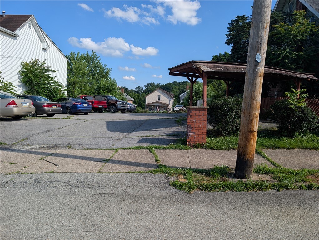 Property Photo:  -0- Fayette  PA 15301 