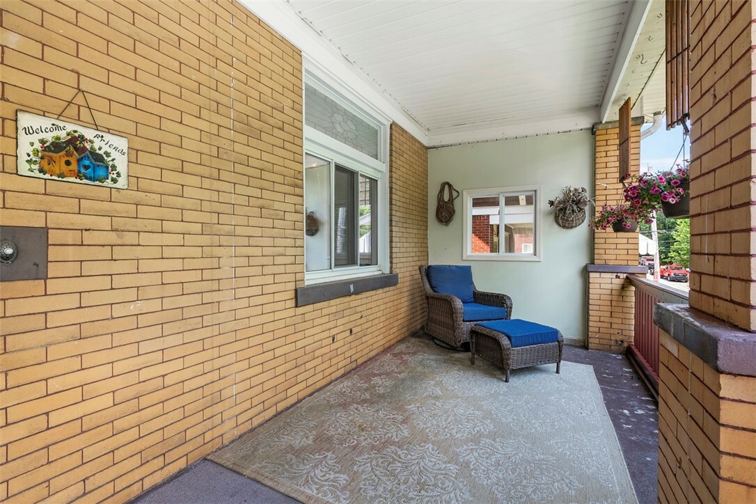 Property Photo:  310 Columbia Ave  PA 15229 