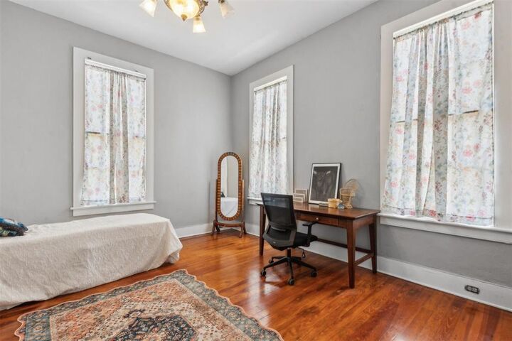 Property Photo: 501 Beech Street FL 32024