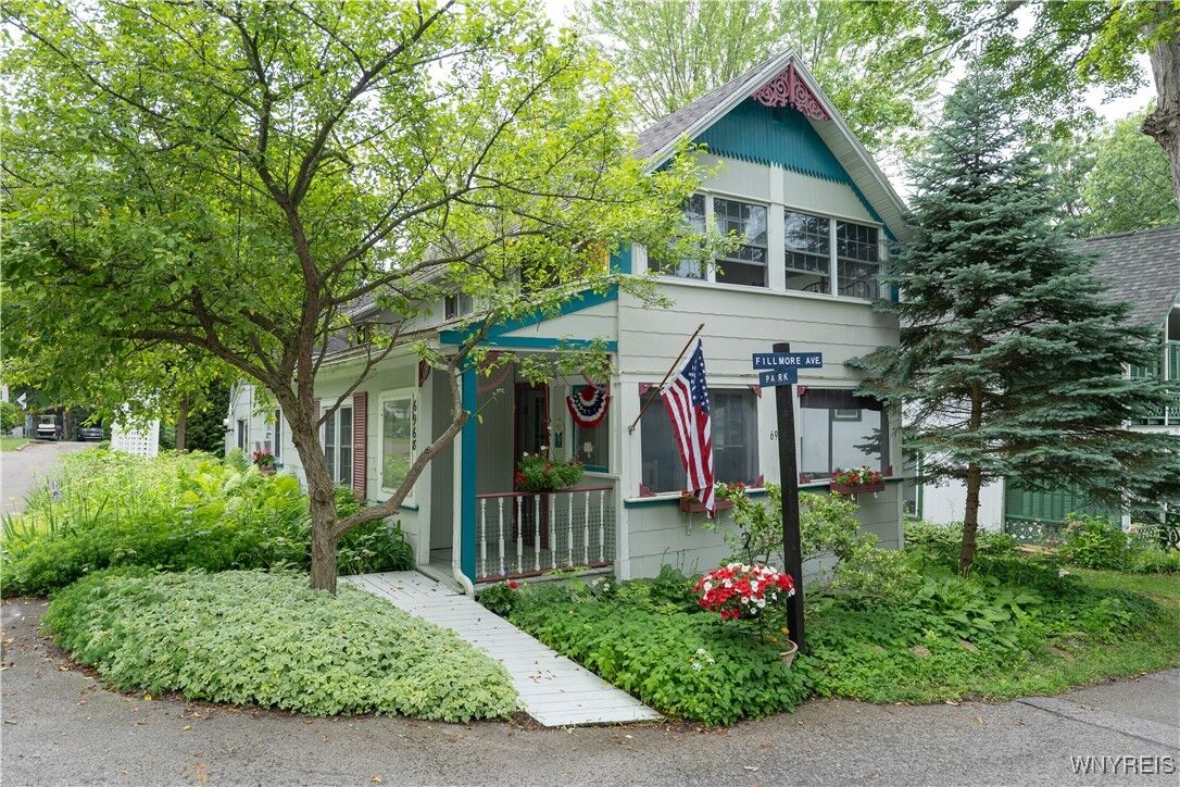 Property Photo: 6968 19 Fillmore Avenue NY 14549