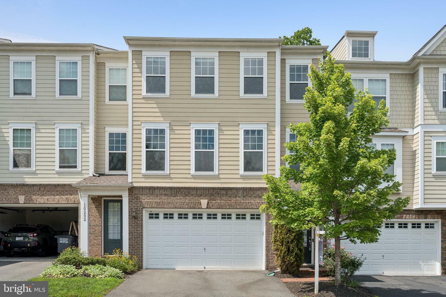 Property Photo:  10290 Greenspire Drive  VA 22124 