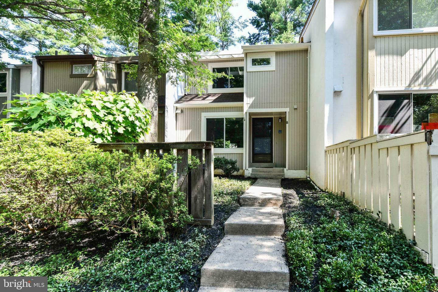 11692 Generation Court  Reston VA 20191 photo