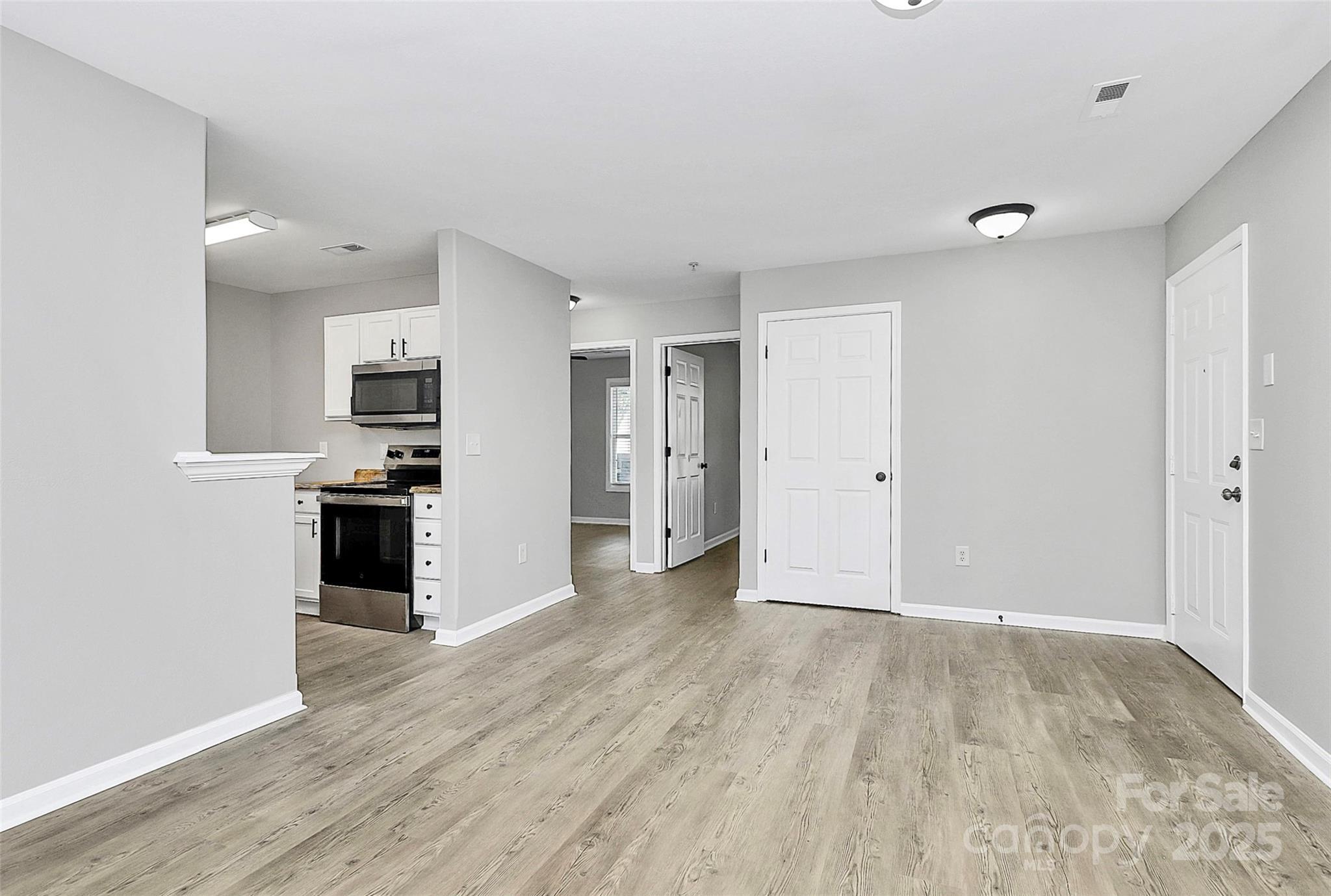 Property Photo: 3853 Carl Parmer Drive NC 28075