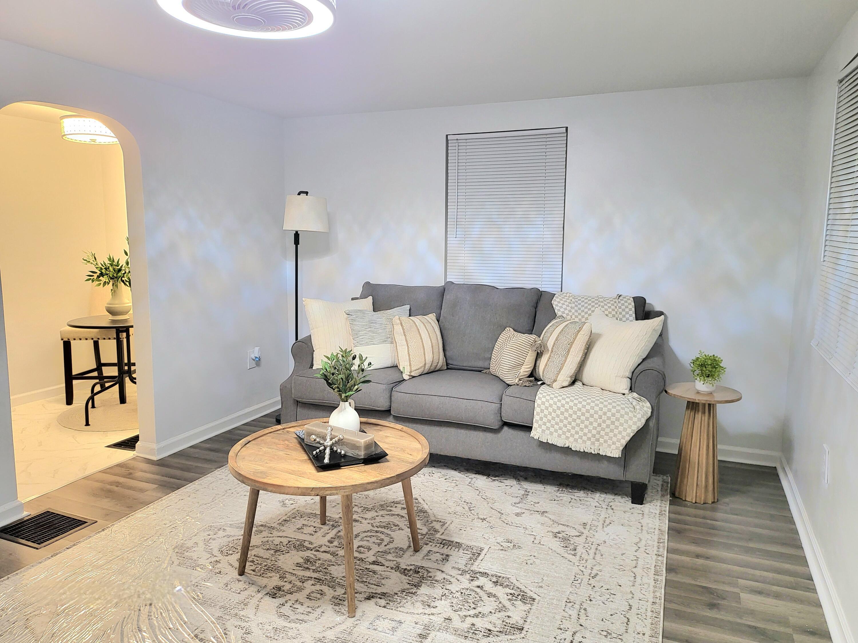Property Photo: 570 N Ohio Avenue OH 43203