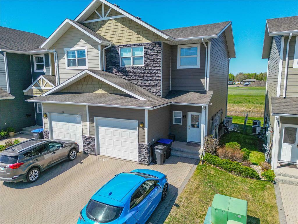 Property Photo:  69 Aldrin Way  MB R7A 2V7 