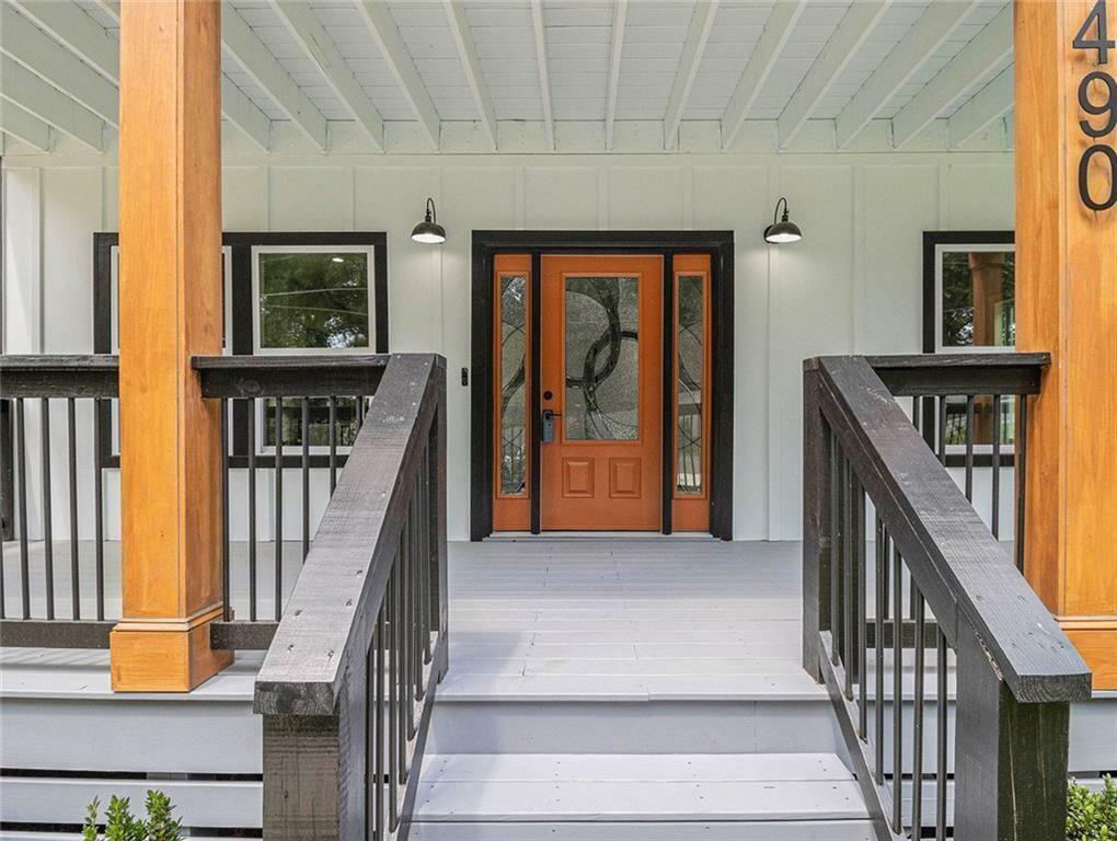 Property Photo:  490 Third Avenue  GA 30079 