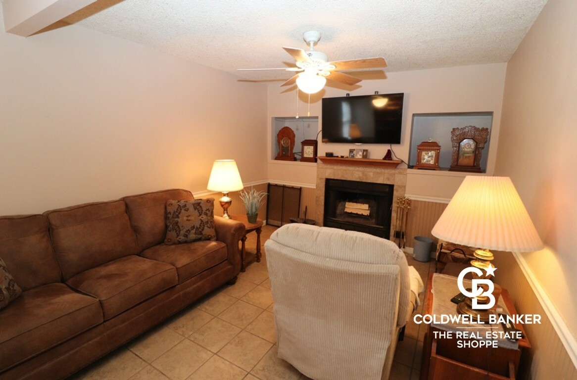 Property Photo: 1120 N 5th Street KS 67846