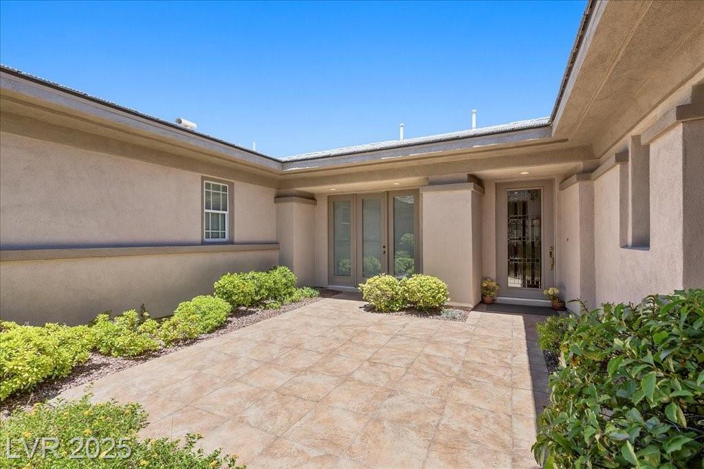 Property Photo: 3048 Red Arrow Drive NV 89135