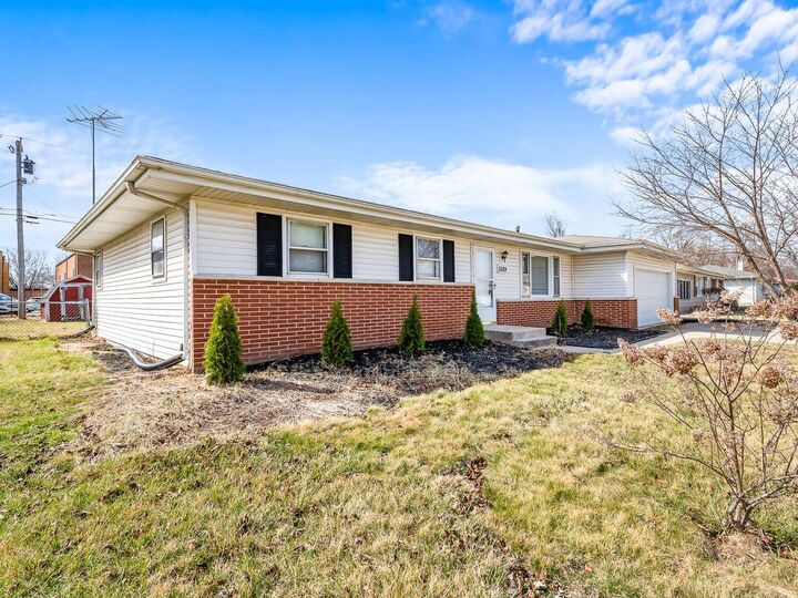 Property Photo: 5589 Robbins Avenue IN 46368