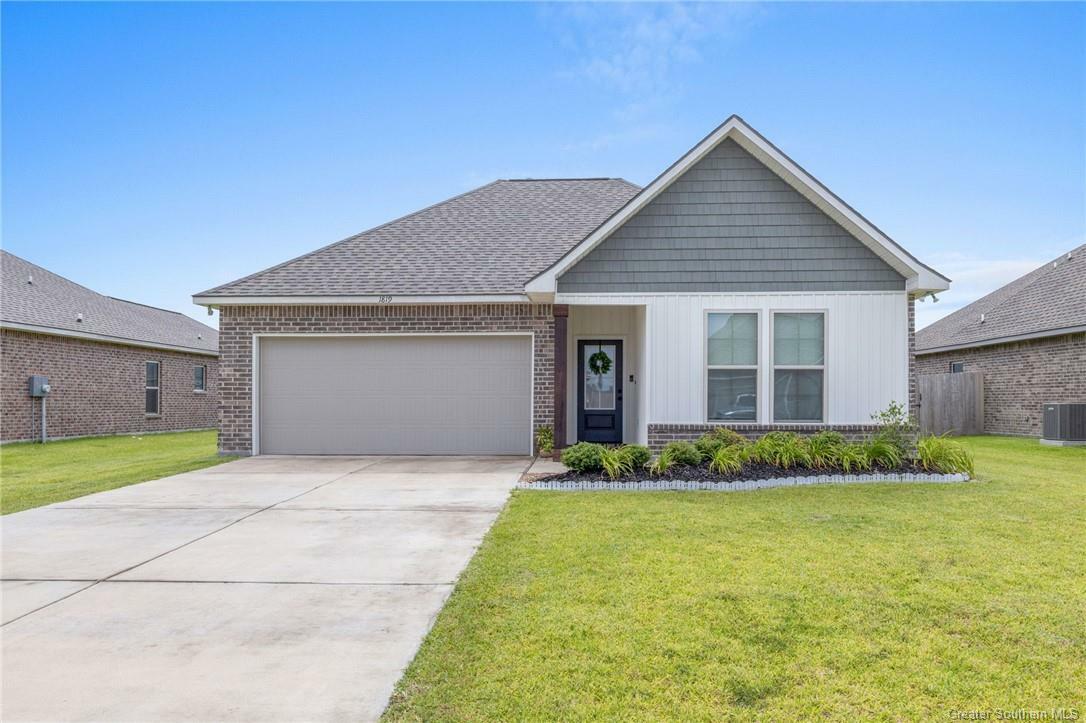 Property Photo:  1819 Downing Road  LA 70611 