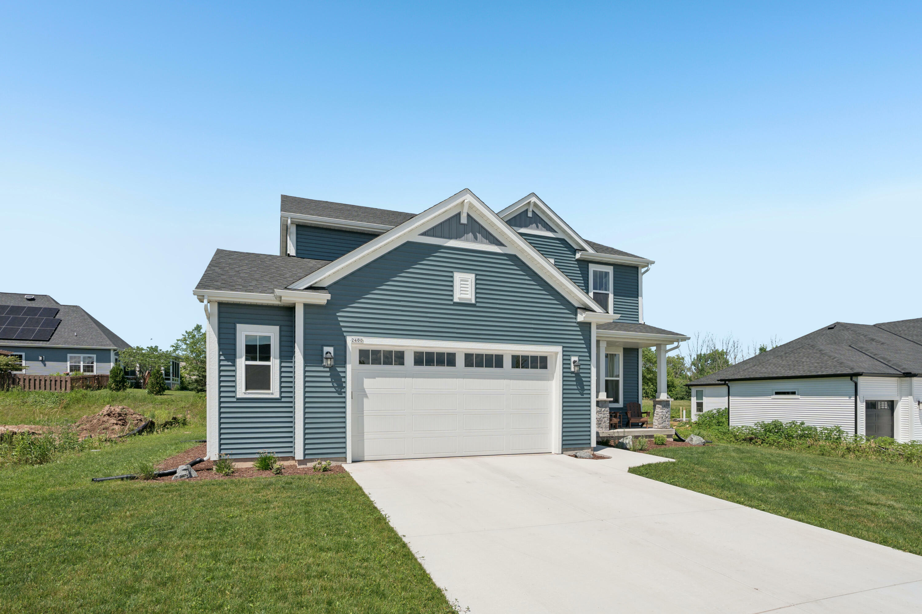 Property Photo: 2400 Meadow Ln WI 53024