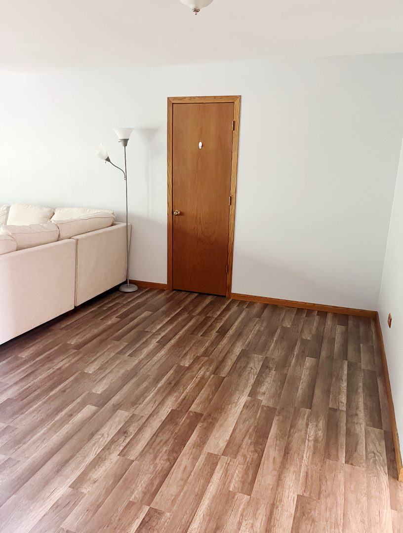 Property Photo:  6252 S Mason Avenue 3B  IL 60638 