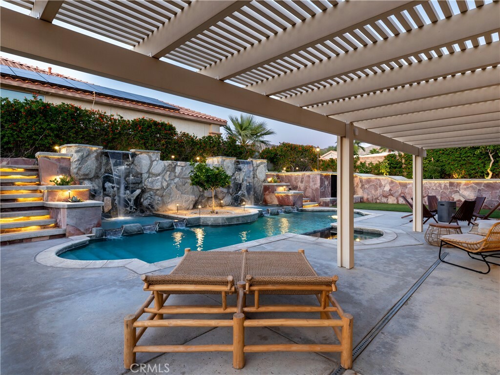 Property Photo: 65800 Avenida Ladera CA 92240