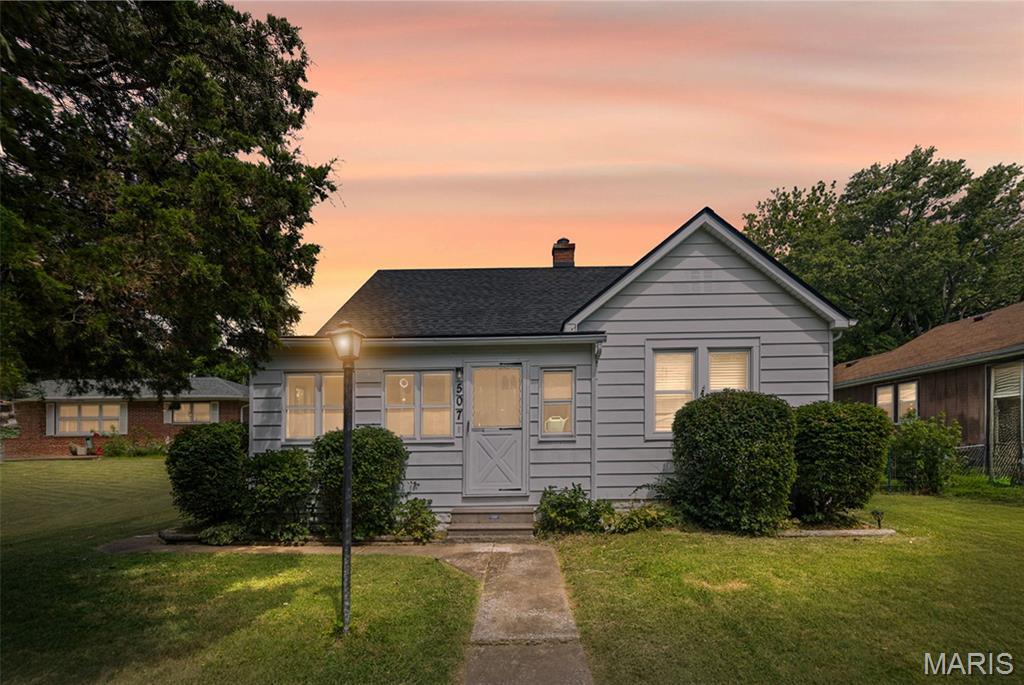 507 S 16th Street  Belleville IL 62220 photo