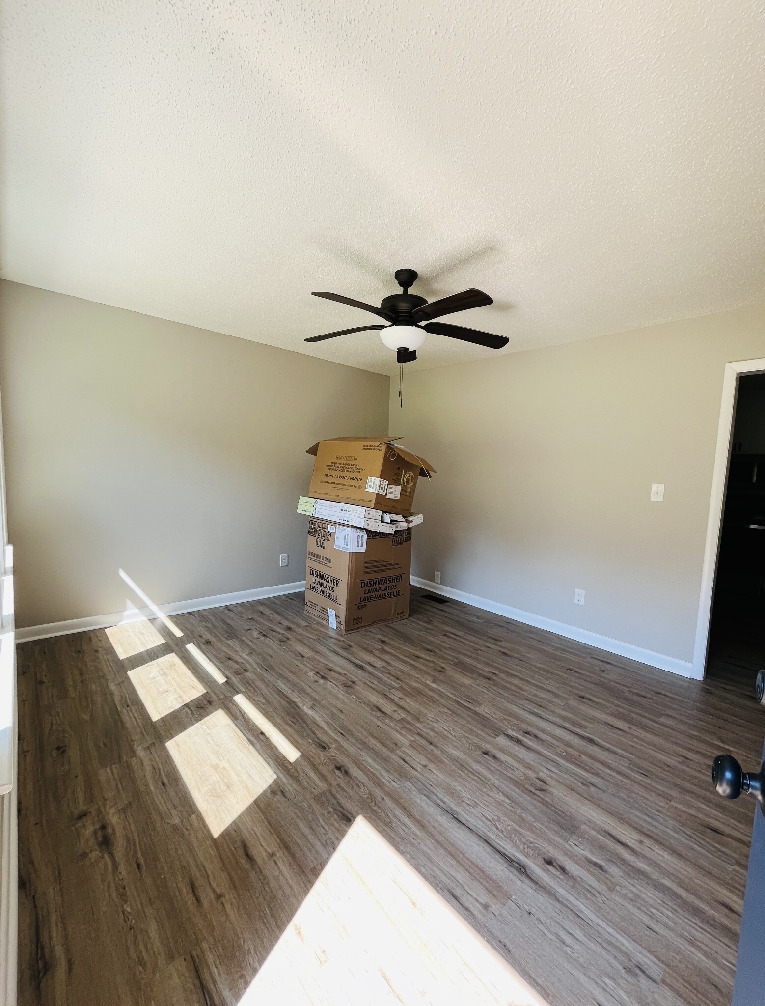Property Photo: 1818 Crestview Dr TN 38478