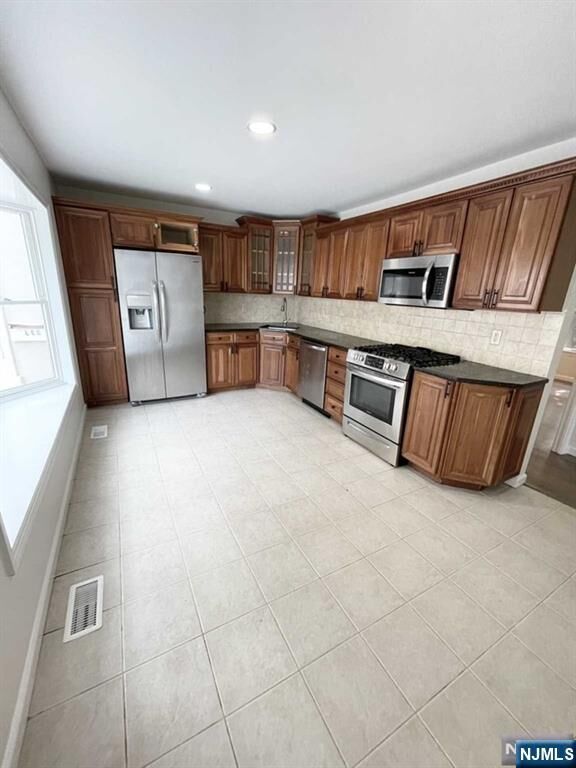 Property Photo:  286 County Road Front  NJ 07670 