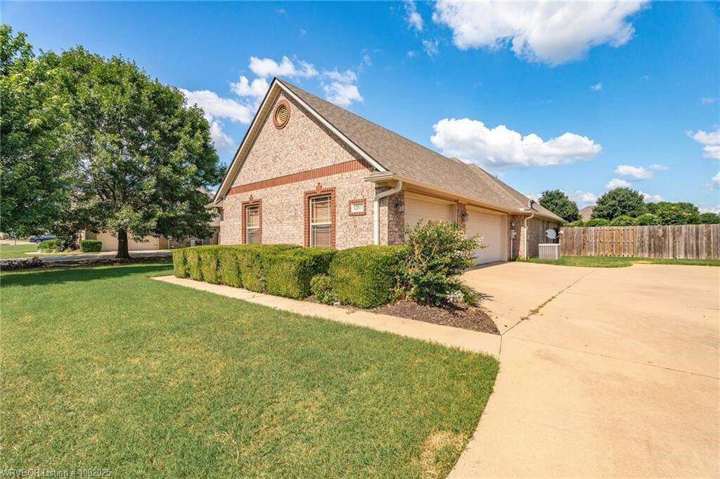Property Photo:  12817 Diamond Lane  AR 72916 