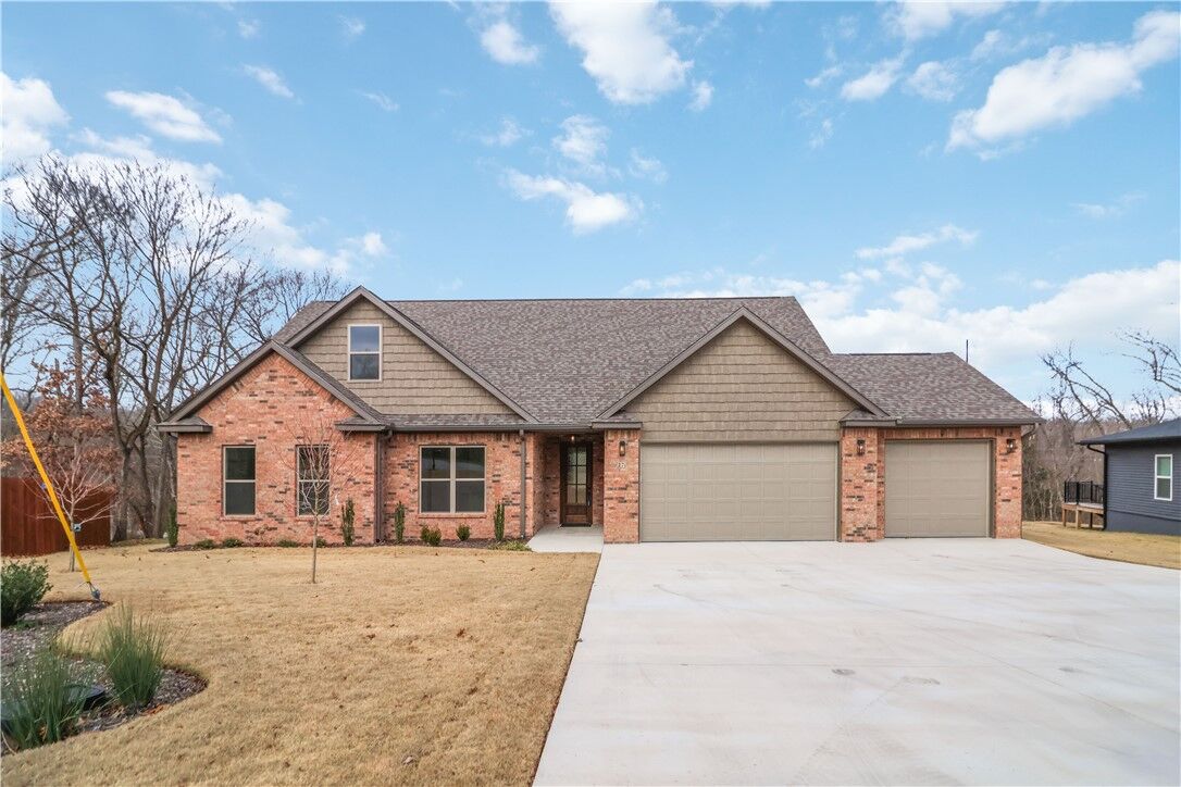 Property Photo: 27 Blairgowrie Drive AR 72715