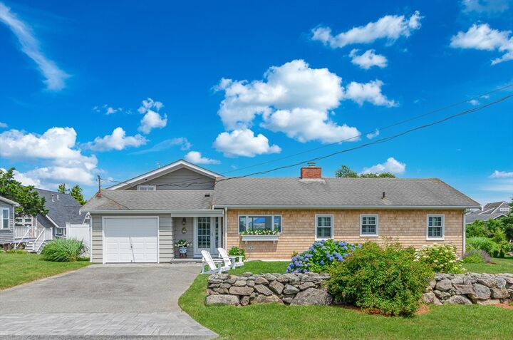 Property Photo:  266 Howland Rd  MA 02790 
