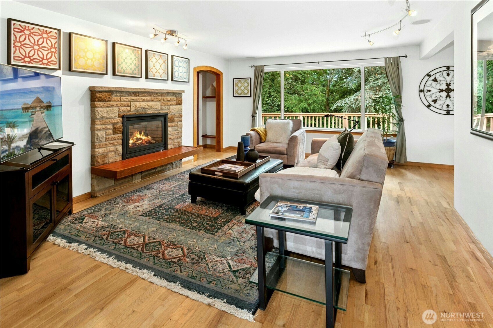 Property Photo:  2627  39th Avenue SW  WA 98116 