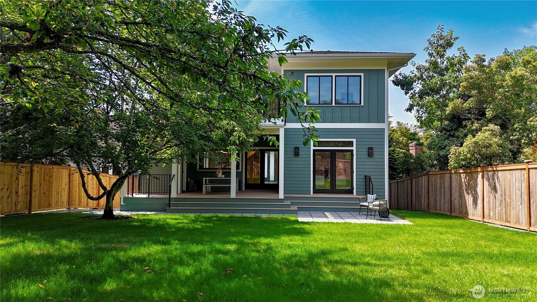 Property Photo:  4338 NE 58th Street  WA 98105 