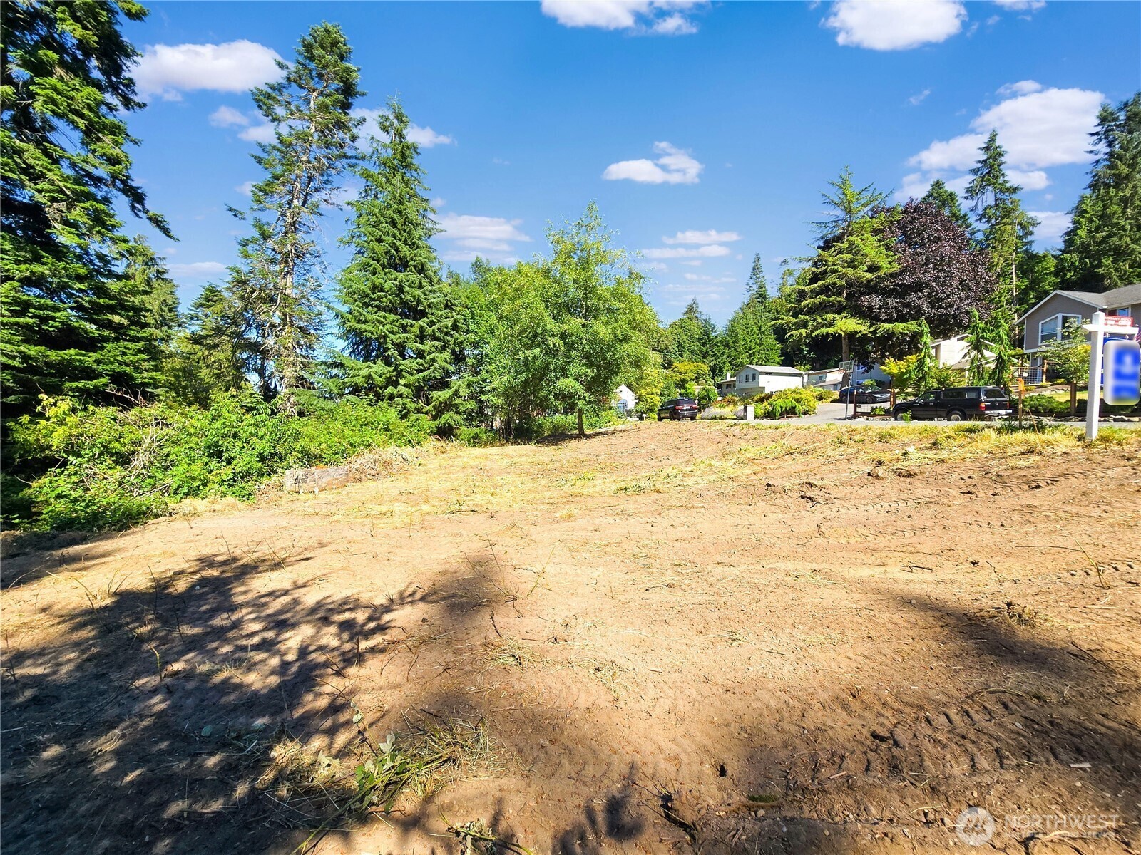 Property Photo: 4985 Bakerview Road WA 98277