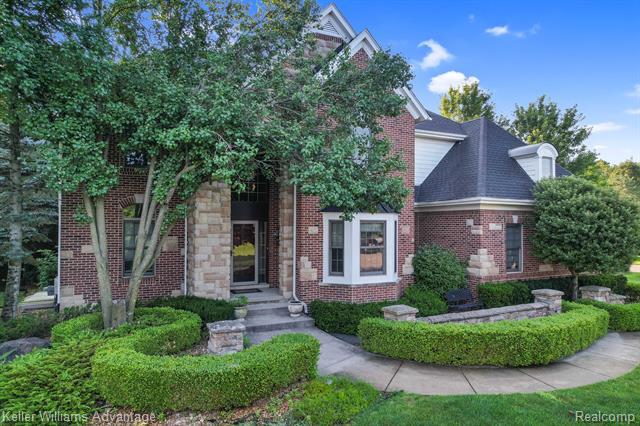 Property Photo: 47232 Merion Circle MI 48168