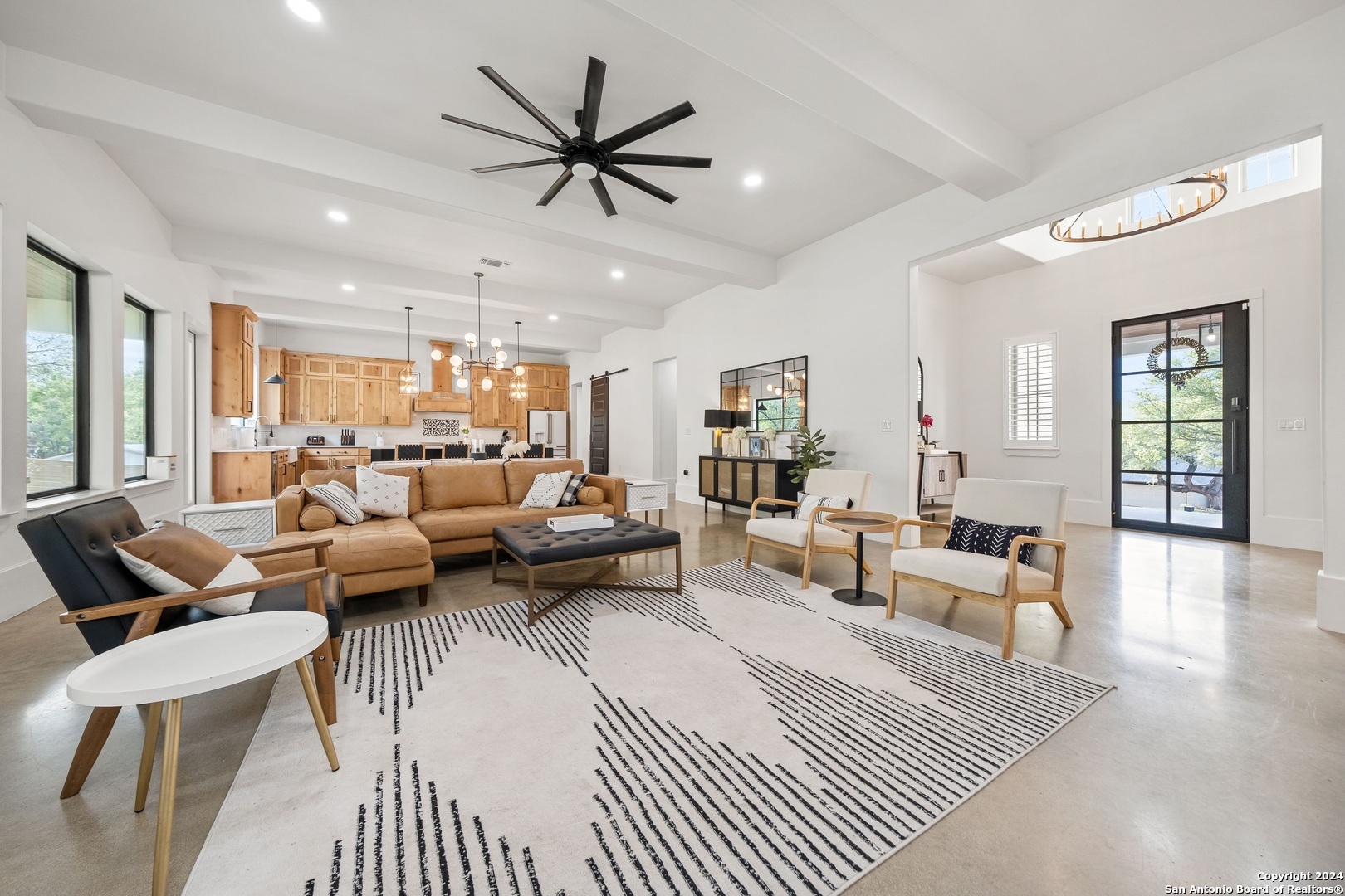 Property Photo: 211 Spacious Sky TX 78260