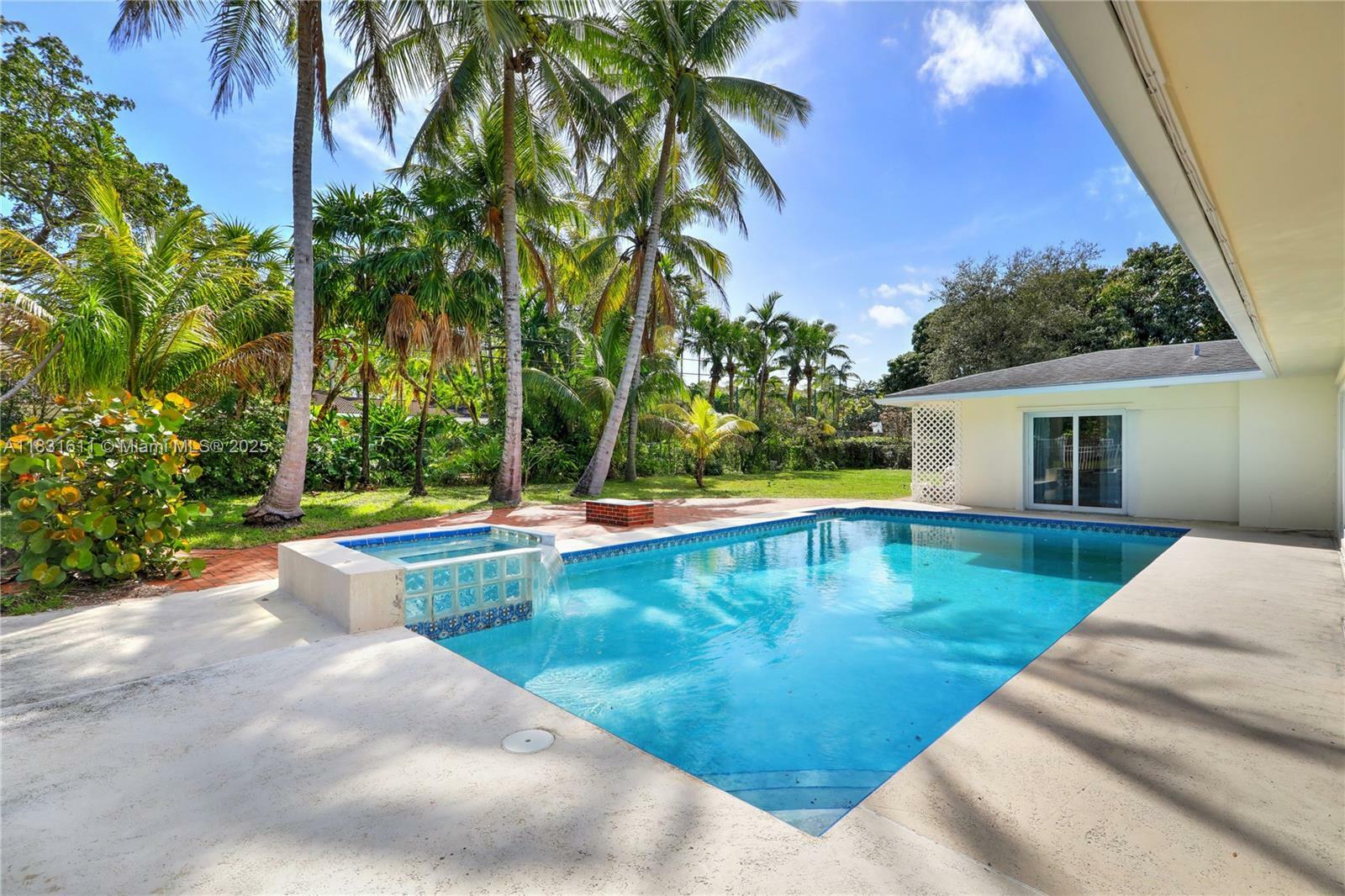 Property Photo:  12501 Moss Ranch Rd  FL 33156 