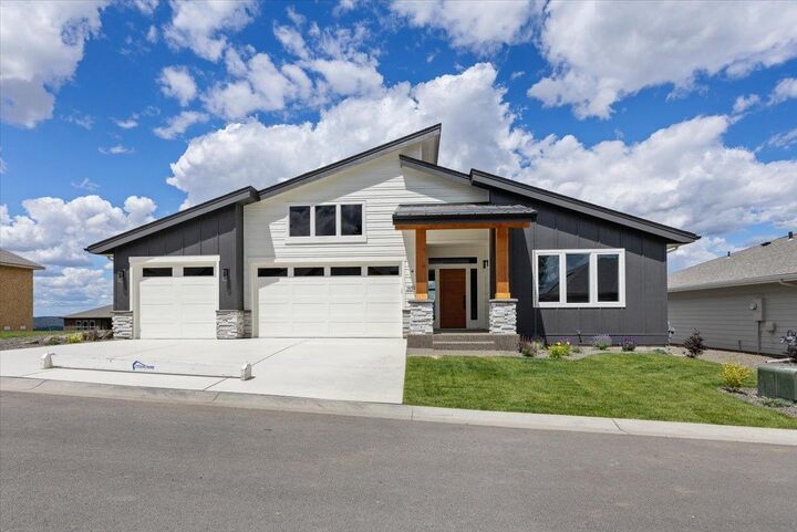 16929 E 16th Ln  Spokane Valley WA 99037 photo