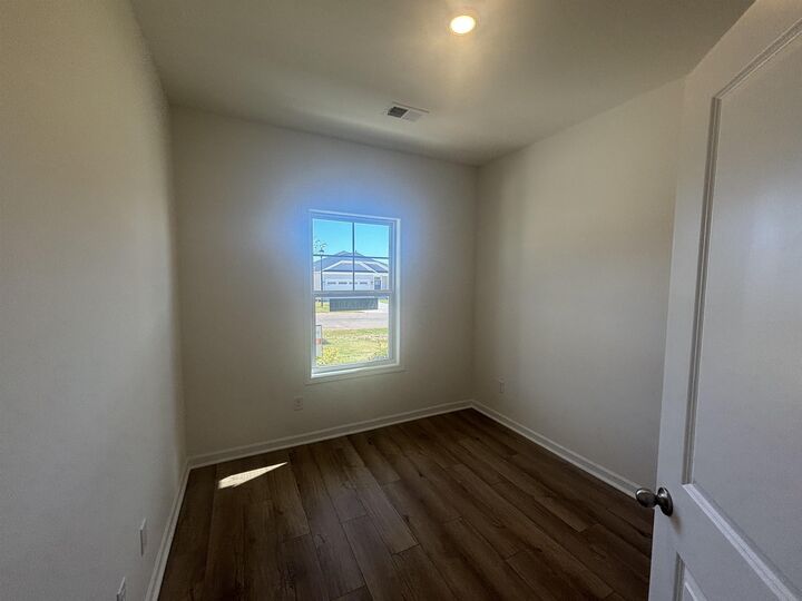 Property Photo: 2014 Halton Oaks Drive SC 29303