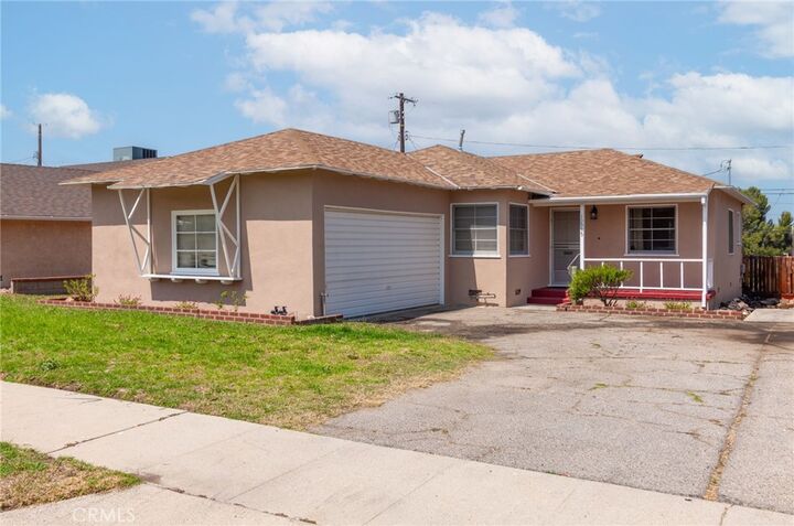 Property Photo:  10935 Nassau Avenue  CA 91040 