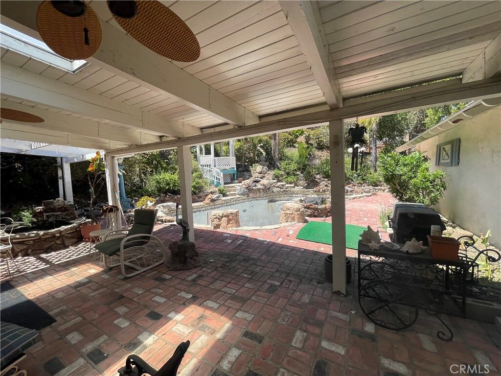 Property Photo:  13875 Philadelphia Street  CA 90601 