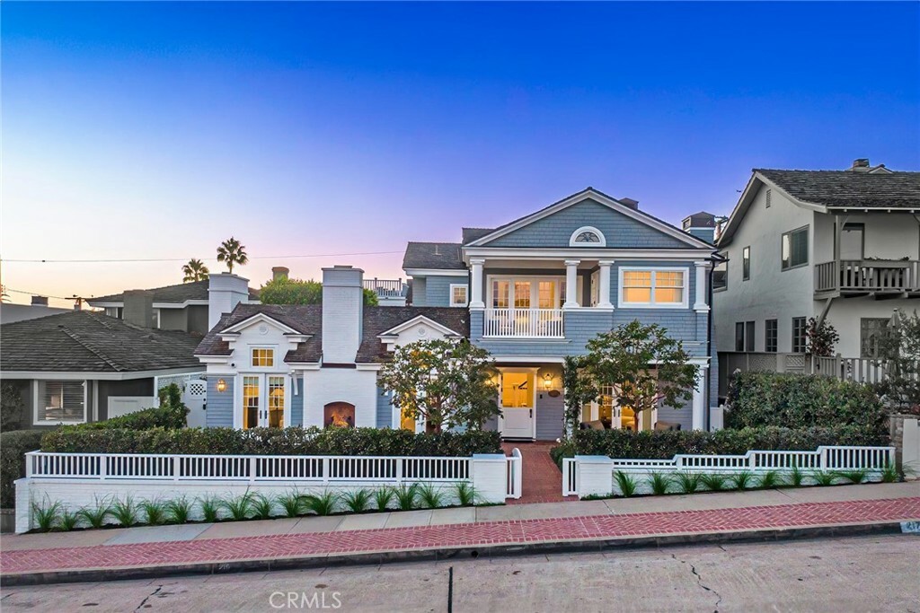 215 Marigold Avenue  Corona Del Mar CA 92625 photo