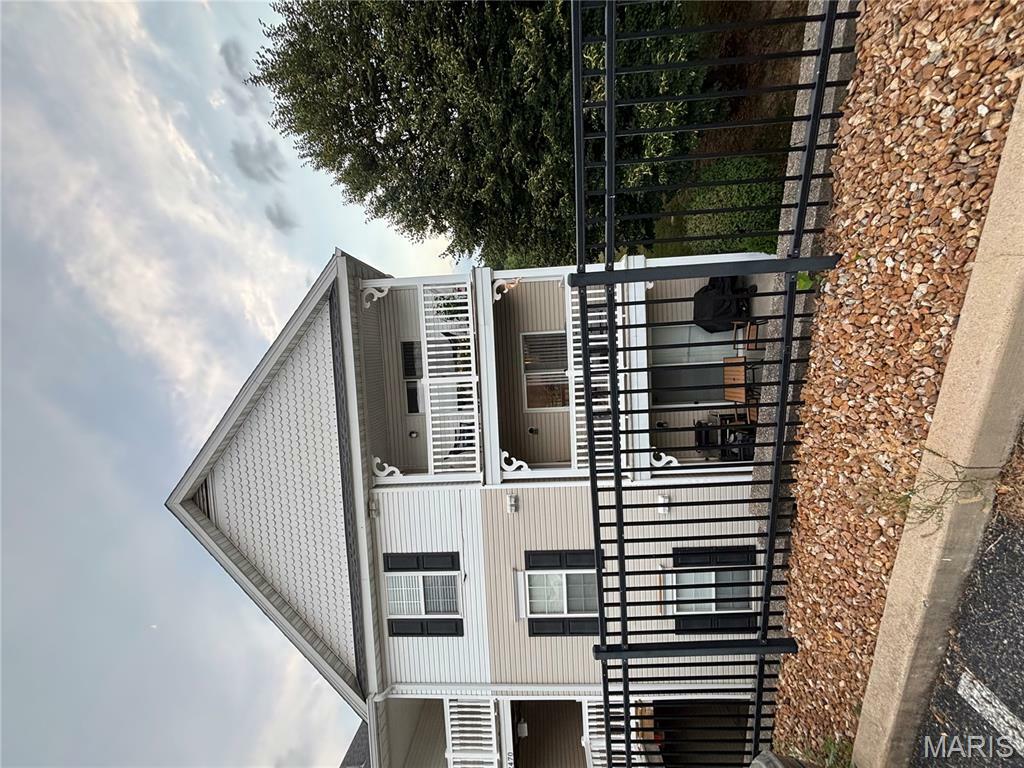 Property Photo: 2470 Lampong Drive 200B MO 63125
