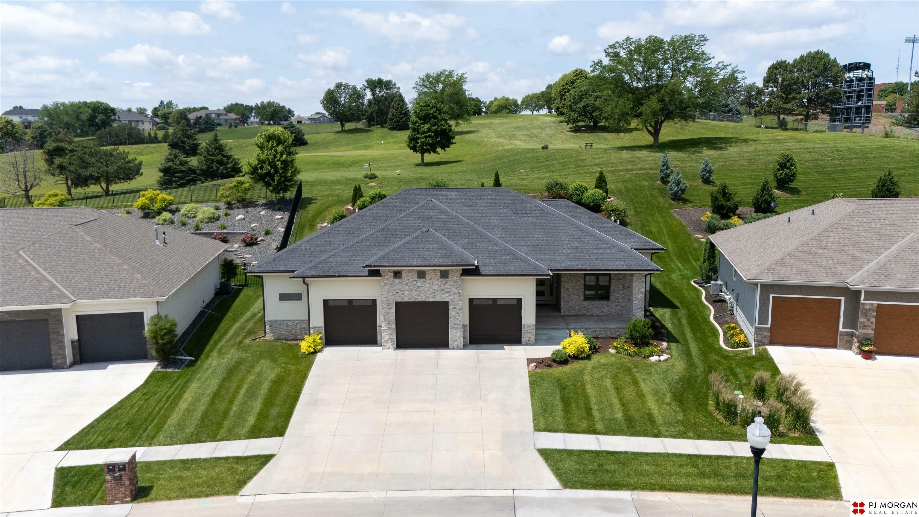 914 Elk Ridge Drive  Elkhorn NE 68022 photo