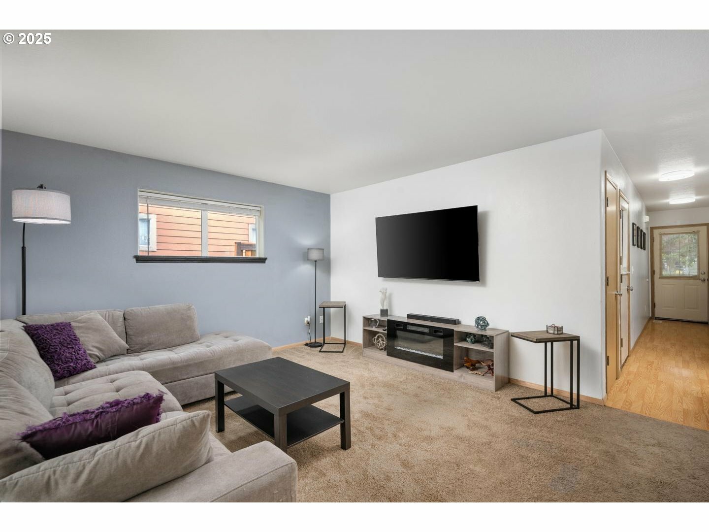 Property Photo:  9325 N Haven Ave  OR 97203 