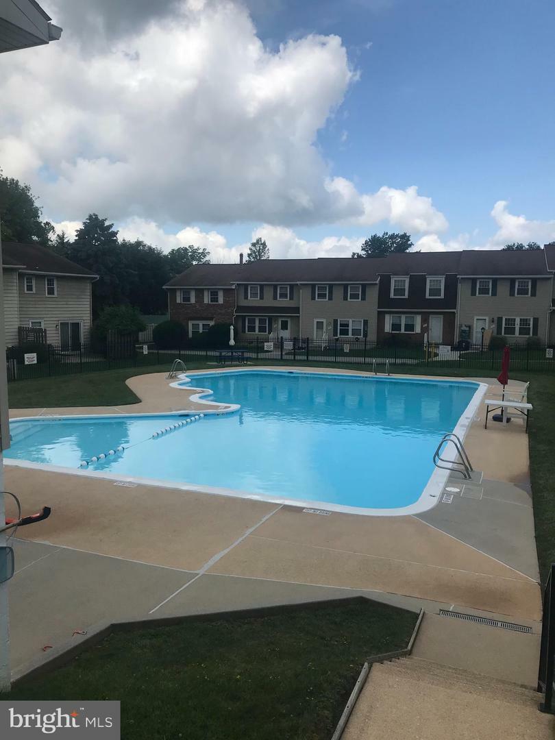 Property Photo: 114 Dew Drop Ct PA 17403